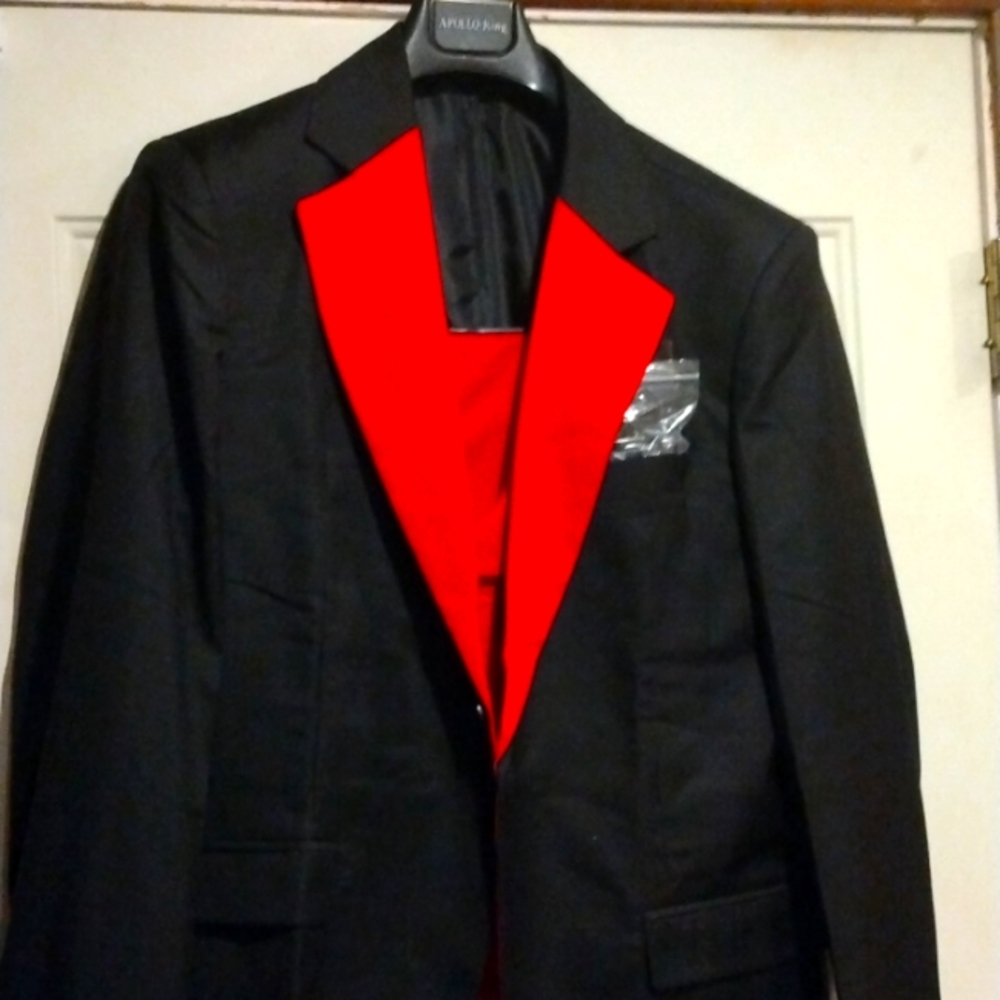 Apollo King men three piece suit